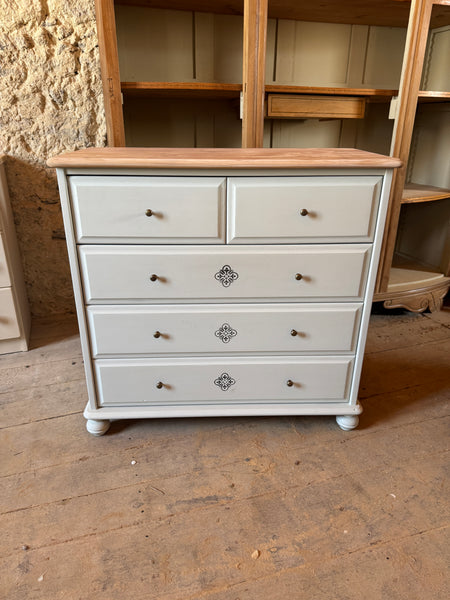 Commode