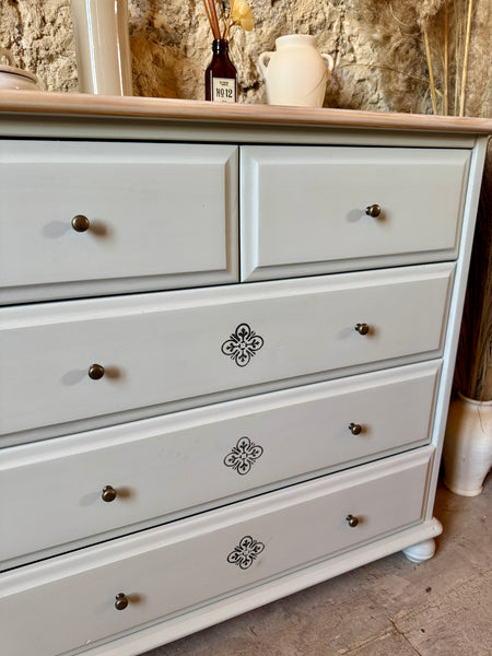 Commode