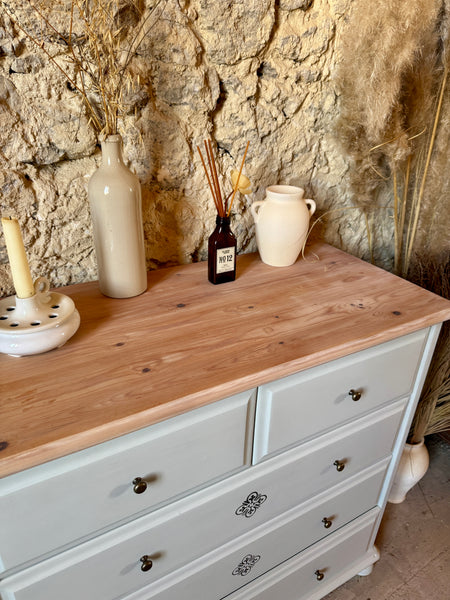 Commode