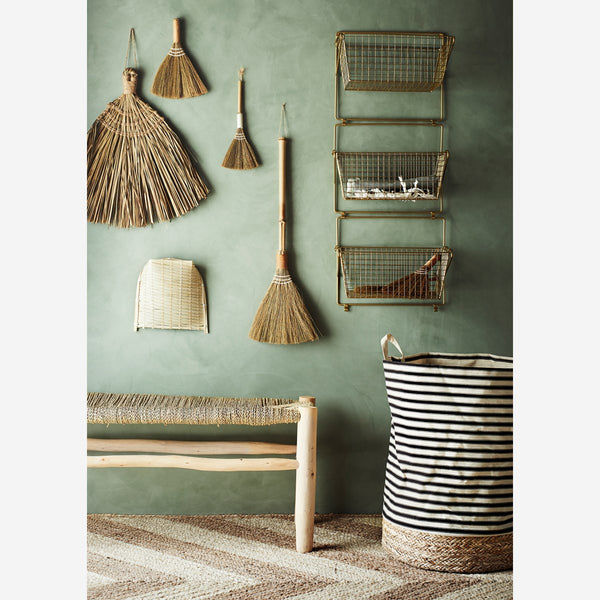 Balai de table en paille